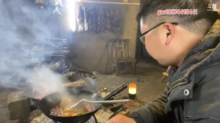 【2021-02-01 21点场】魅力生活i：晚上美食聊天