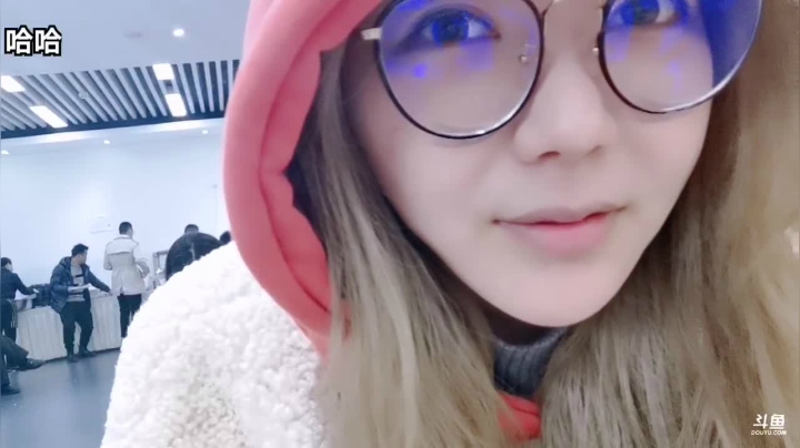 【2021-02-02 11点场】刘飞儿faye：飞儿 提一辆X3送麻麻～