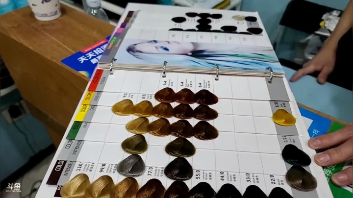 【2021-02-02 19点场】叶子户外：新年快乐；我在成都