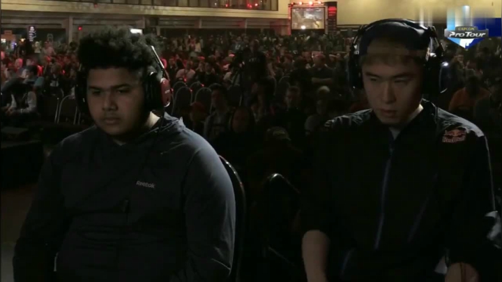 街霸5：败者组迎战世界上唯一能用沙加特比赛的男人