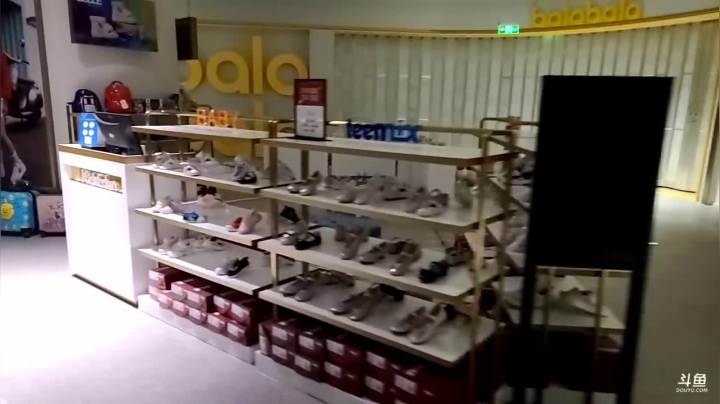 【2021-02-01 22点场】叶子户外：新年快乐；我在成都