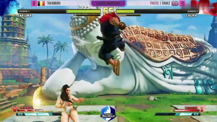 街霸5：华丽劳拉使SHAKZ对战本土豪鬼玩家