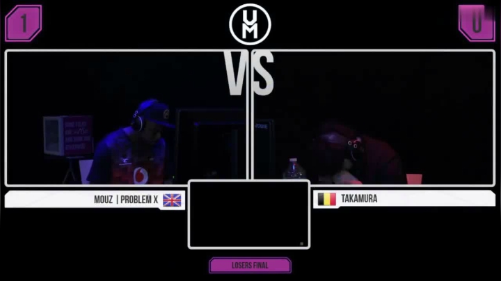 街霸5：你们应该没有见过如此龟的警皇，深情对望等待时间结束