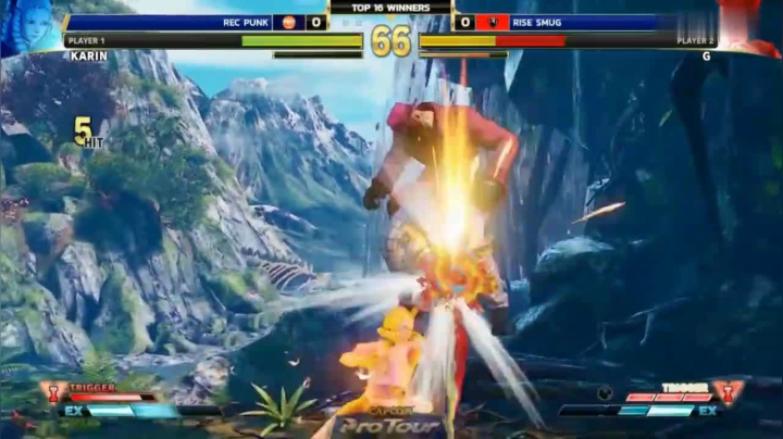 街霸5：戏精打游戏依然不忘要加戏