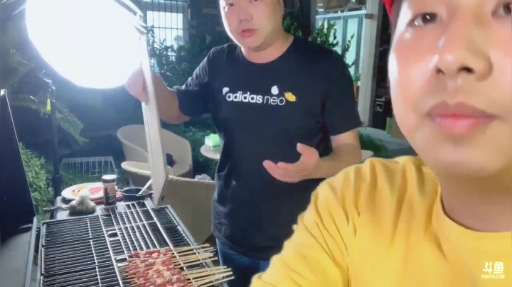 【美食】YESHI小哥的精彩时刻 20210203 11点场