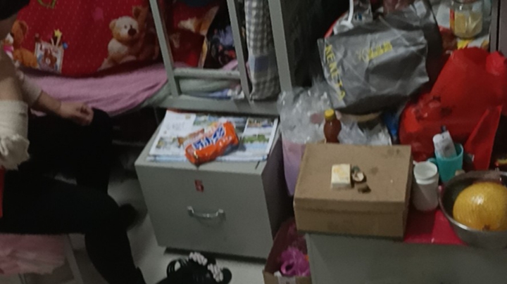 中午餐厅随便吃一点 哈哈
