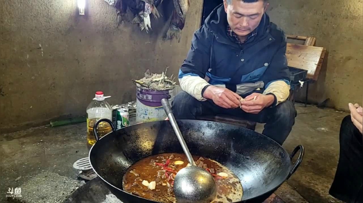 【2021-02-08 21点场】魅力生活i：晚上开播今天