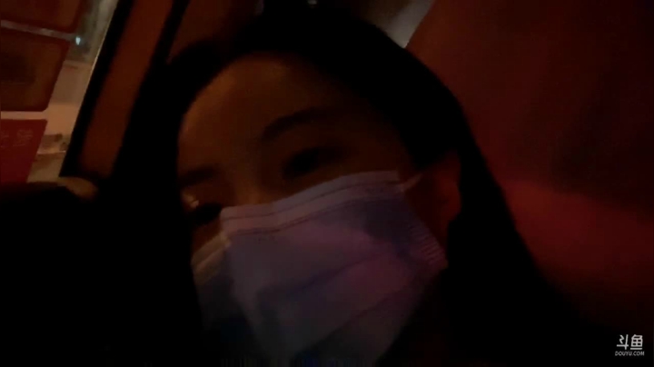 【2021-02-09 20点场】苏恩Olivia：苏恩：洗头中。。。