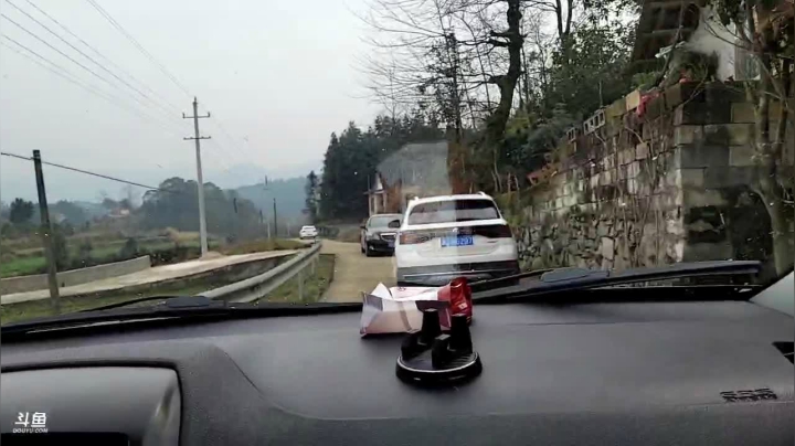 【2021-02-09 13点场】魅力生活i：去买烟花过热闹年