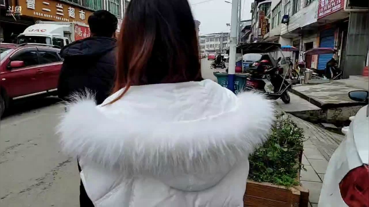 【2021-02-10 12点场】魅力生活i：开开心心过大年 468241