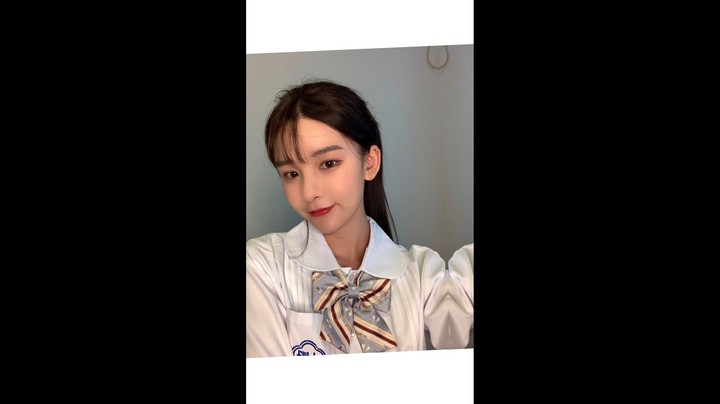 “靠近光，追随光，成为光，发散光。”