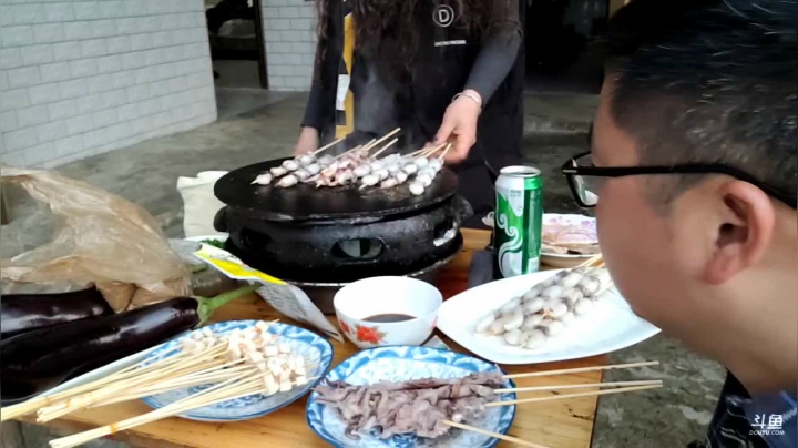 【2021-02-11 17点场】魅力生活i：魅力祝福大家新年快乐