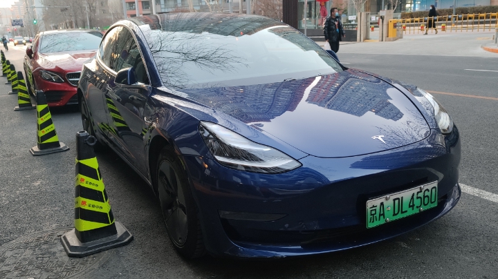 再试 Model 3