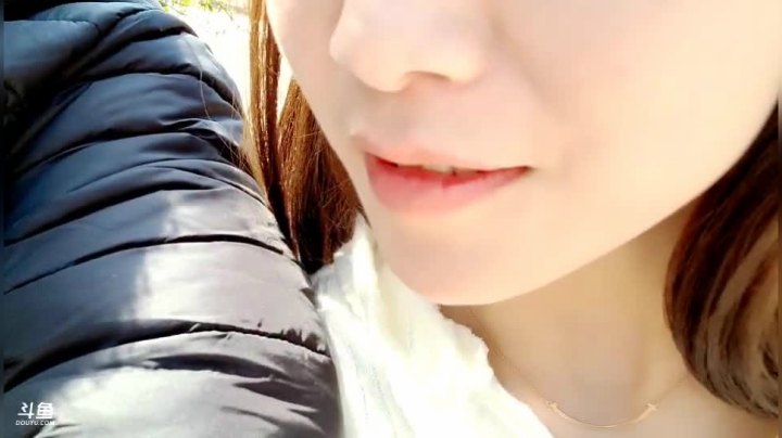 【户外】百变姑姑肖淑洁的精彩时刻 20210214 12点场