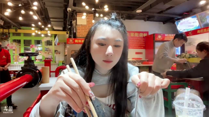 【户外】XX是个坏女人的精彩时刻 20210217 20点场