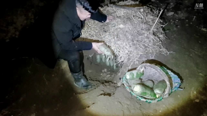 【户外】威海高哥587997的精彩时刻 20210219 21点场