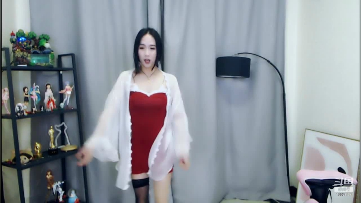 【哈尼九 舞蹈】02-18 22:04