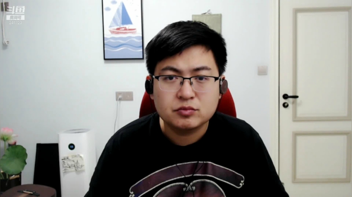 我在斗鱼看火力堂主直播户外