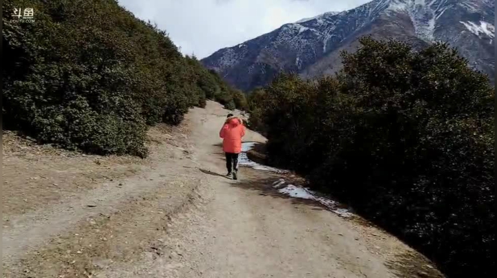 【2021-02-25 12点场】叶子户外：和大主播登顶四姑娘山