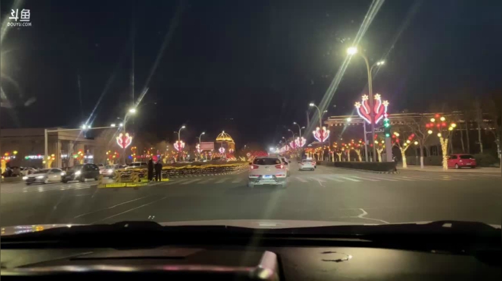 【2021-02-26 18点场】别问问就黑皮：元宵我们一起看灯会❤️