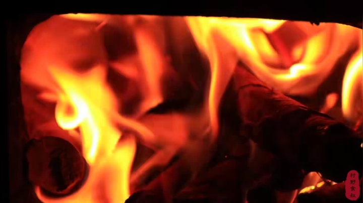 《乡村老流氓美食记》284_大叔秘制西北麻辣羊肚煲，一人吃一锅，连配菜吃着都入味，看馋了