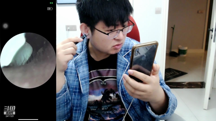 【2021-03-03 20点场】火力堂主：电脑前稍微播一下
