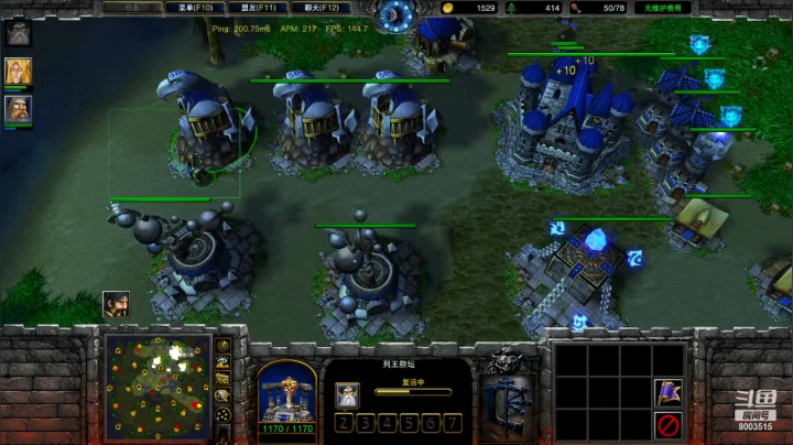 双群伤AOE养猪！对面还很兴奋？1v2ffa混战美服