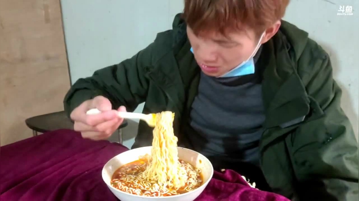 【2021-03-06 14点场】叶子户外：《纪实直播》新疆之旅→出发绵阳