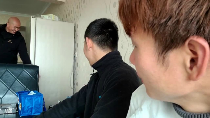 【2021-03-06 11点场】叶子户外：《纪实直播》新疆之旅→出发绵阳