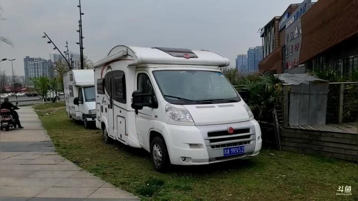 【2021-03-07 12点场】叶子户外：《纪实直播》新疆之旅→出发绵阳