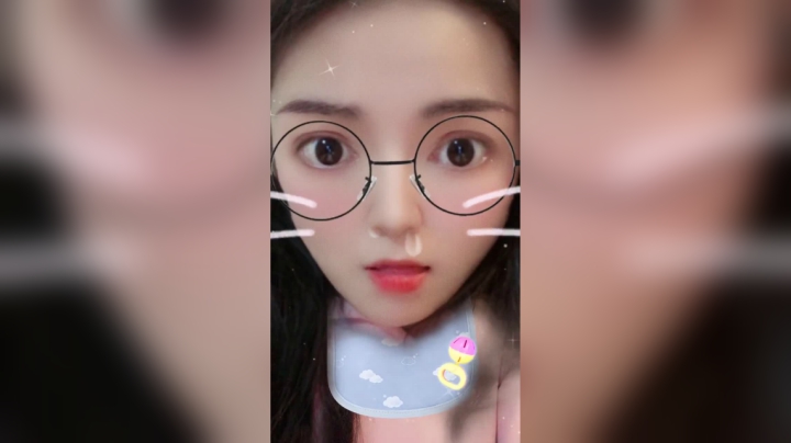 鼻涕妞妞哈哈哈哈哈哈哈～