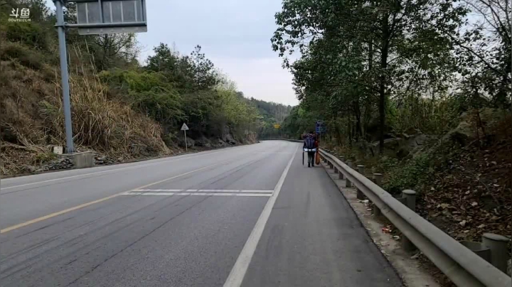 【2021-03-10 16点场】叶子户外：《纪实直播》新疆之旅→绵阳江油