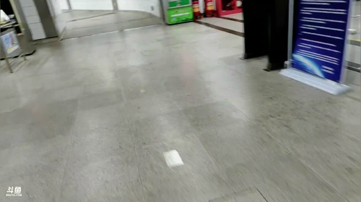 【2021-03-10 22点场】无聊透顶的周扒皮：深圳华强北见朋友6881241