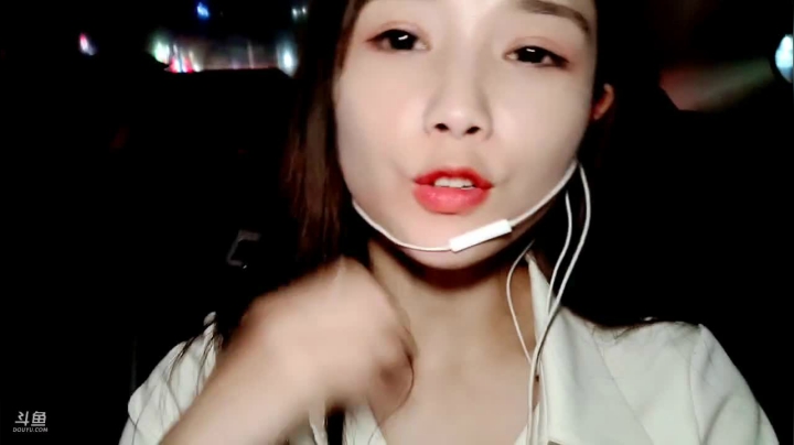 【户外】百变姑姑肖淑洁的精彩时刻 20210312 22点场