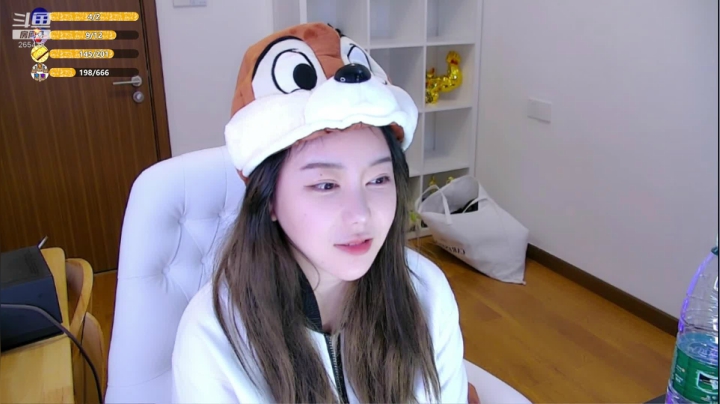 【2021-03-12 21点场】刘飞儿faye：飞儿 陪我聊会天可以吗