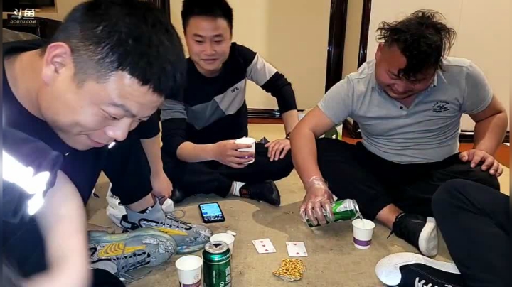 【2021-03-14 22点场】魅力生活i：游戏喝酒。