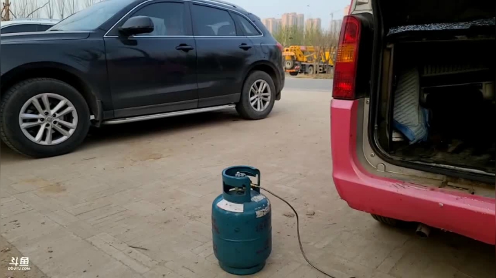 【2021-03-15 17点场】叶子户外：《纪实直播》新疆之旅→阿坝黄龙day7