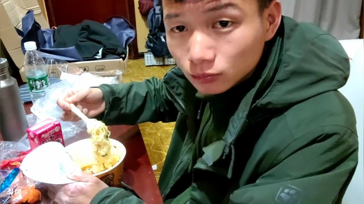 【户外】叶子户外的精彩时刻 20210317 00点场