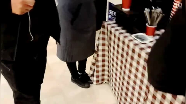 我在斗鱼看火力堂主直播户外