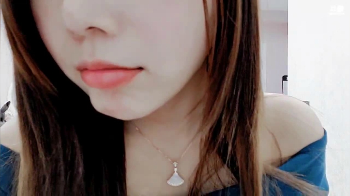 【2021-03-18 20点场】丽亚celiahunne：小姨子： 祝我节日快乐
