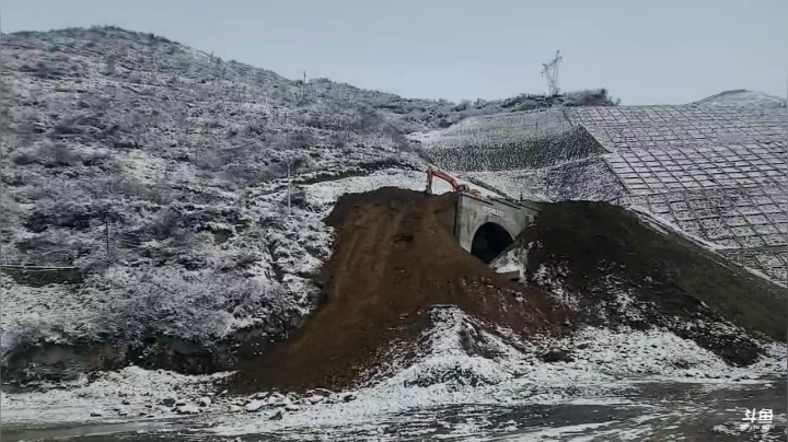 【2021-03-21 10点场】叶子户外：《纪实直播》新疆之旅→若尔盖