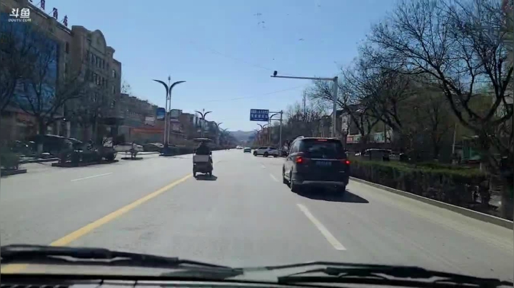 【2021-03-21 14点场】叶子户外：《纪实直播》新疆之旅→若尔盖