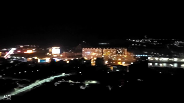 【2021-03-24 22点场】叶子户外：《纪实直播》新疆之旅→穿越洛克之路