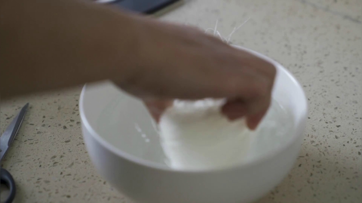 我在斗鱼看YESHI小哥直播美食