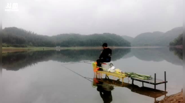 【2021-03-27 08点场】中华户外钓鱼：水库野钓直播中……-……