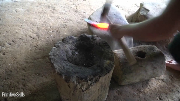 第三季2k蓝光 E110锻造和杂务【真人我的世界-空手发展-单人炼铁】