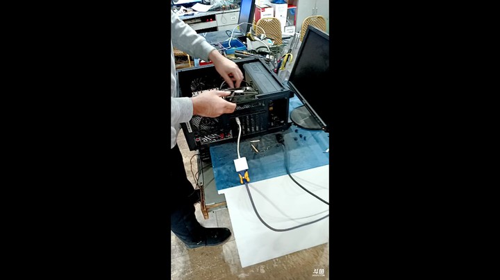 电脑开不了机出来维修
