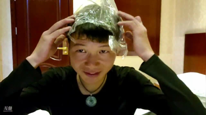 【2021-03-29 21点场】叶子户外：《纪实直播》新疆之旅→合作市