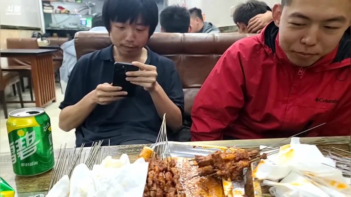 【2021-03-29 23点场】叶子户外：《纪实直播》新疆之旅→合作市