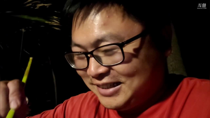 【2021-03-31 23点场】魅力生活i：海岛不带食物跟水24小时直播